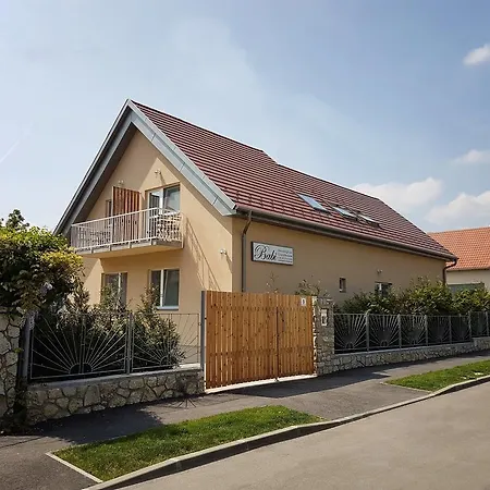 Babi - Babi Vendeghaz Balatonfured