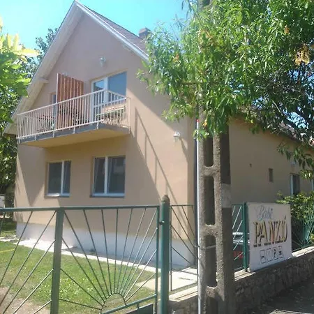 Babi - Babi Vendeghaz 3* Balatonfured
