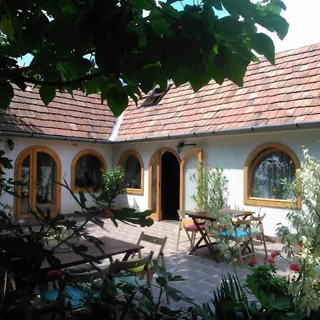 Babi - Babi Vendeghaz Guest house